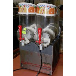 UGOLINI DOUBLE COMPARTMENT COUNTERTOP SLURPEE