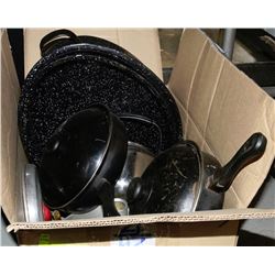 BOX OF ASSORTED KITCHEN EQUIPMENT