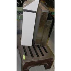 DUNNAGE RACK AND TWO WASTE CONTAINERS