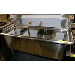 THREE COMPARTMENT S/S SINK 15"X15"
