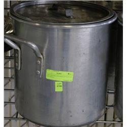 12QT POT BOILER WITH LID ON CHOICE