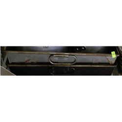 LOT OF 2 - 20"X18"METAL STRAP ROASTING PANS