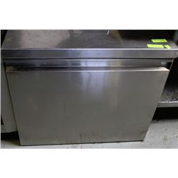 STAINLESS STEEL STORAGE CABINET