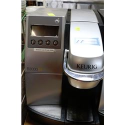 COMMERCIAL KEURIG COFFEE MACHINE B300SE SILVER