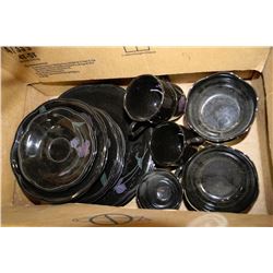 MIKASA RONDO DISHES INCL CUPS, SAUCERS,PLATES,