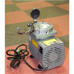 GAST MINI COMPRESSOR 115V / 4 AMP. WORKING GOOD.