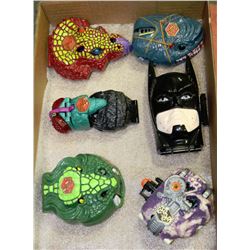 FLAT OF 5 COLLECTIBLE BLUEBIRD TOYS & 1 BATMAN