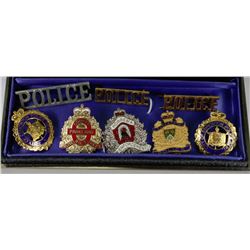 COLLECTION OF MILITARY BADGES