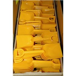 CASE OF 250 KIDS TOY SAND SHOVELS