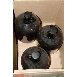 3 VINTAGE GLASS JUGS
