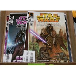 BOX OF STAR WARS COMICS