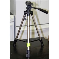 VIVITAR CAMERA TRIPOD