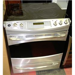 S/S GLASS TOP SLIDE IN STOVE