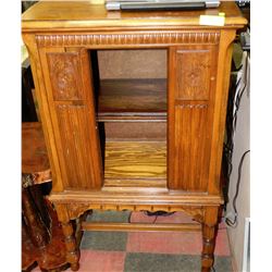 ANTIQUE CARVED BAR HUTCH