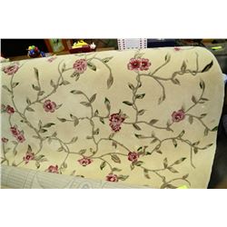 ROUND WOOL FLORAL 6' CARPET