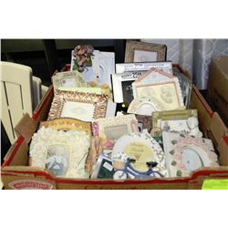 GIFT STORE TRAY OF PICTURE FRAMES
