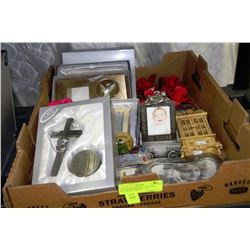 GIFT STORE BOX WITH PEWTER PICTURE FRAMES &