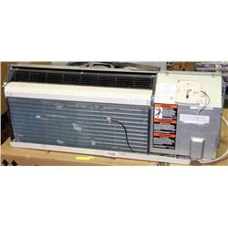 PALLET WITH THREE 9000 BTU 220V BUILT IN AIR