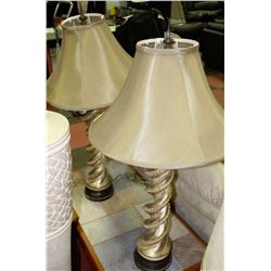 PAIR OF SHOWHOME TABLE LAMPS