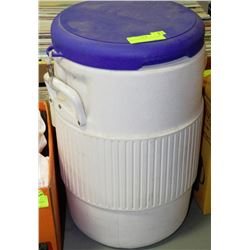 IGLOO INSULATED 5 GALLON JUG