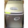 Image 1 : SALTON ICE MAKER
