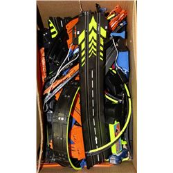 BOX WITH RACE TRACK AND CARS