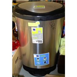BLACK & CHROME 42L KITCHEN GARBAGE CAN