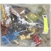 Image 1 : BAG FULL OF STAR WARS KEY CHAIN FIGURES
