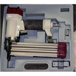 NEW TOOL SHOP 18 GAUGE AIR BRAD NAILER
