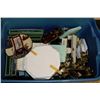 Image 1 : RUBBERMAID CONTAINER WITH MISC COLLECTORS PLATES,