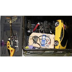 TOTE WITH  RC REMOTES,LAMBOURGHINI,REBUILDABLE