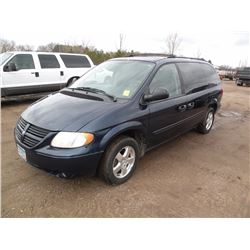 2005 Dodge Caravan SN#-2D4GP44L35R235319