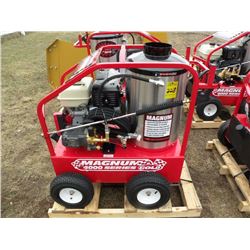 Easy Kleen Magnum Gold 4000 psi, 12 volt burner hot water pressure washer -New