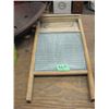 Image 1 : Economy Washboard - Glass Scrub Board