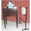 Image 1 : A GEORGAIN MAHOGANY TOWEL RAIL/STAND 80 - 120...
