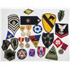 Image 1 : MEDALS AND PATCHES
