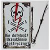 Image 2 : STALAG LUFT III WARNING SIGN AND BARBED WIRE