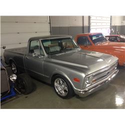 1971 CHEVROLET C-10 PICK-UP