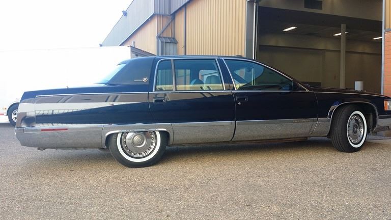 1996 CADILLAC FLEETWOOD BROUGHAM