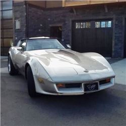 1982 CORVETTE COLLECTORS EDITION