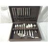 Image 1 : SILVERPLATE SILVER PLATE FLATWARE LOT IN BOX