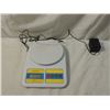 Image 1 : ELECTONIC SCALE GRAMS OUNCES WORKING
