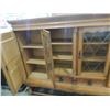 Image 2 : ANTIQUE VITRINE SIDEBOARD BUFFET CABINET