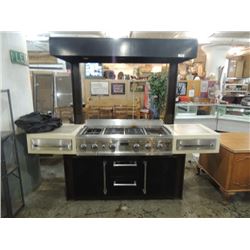 CHARMGLOW LUXURY OUTDOOR COOKING ISLAND GRILL