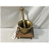 Image 1 : VINTAGE ASIAN STYLE BRASS MORTAR PESTLE SET