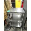 Image 1 : S/S Equipment Stand
