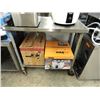 Image 1 : S/S 3' Equipment Stand On Castors