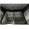 Image 2 : True Refrigerated 2-Door Sandwich Prep - Missing Wheel