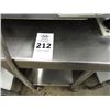 Image 2 : S/S Equipment Stand On Castors