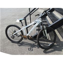 7 Speed Shimano mountain bike